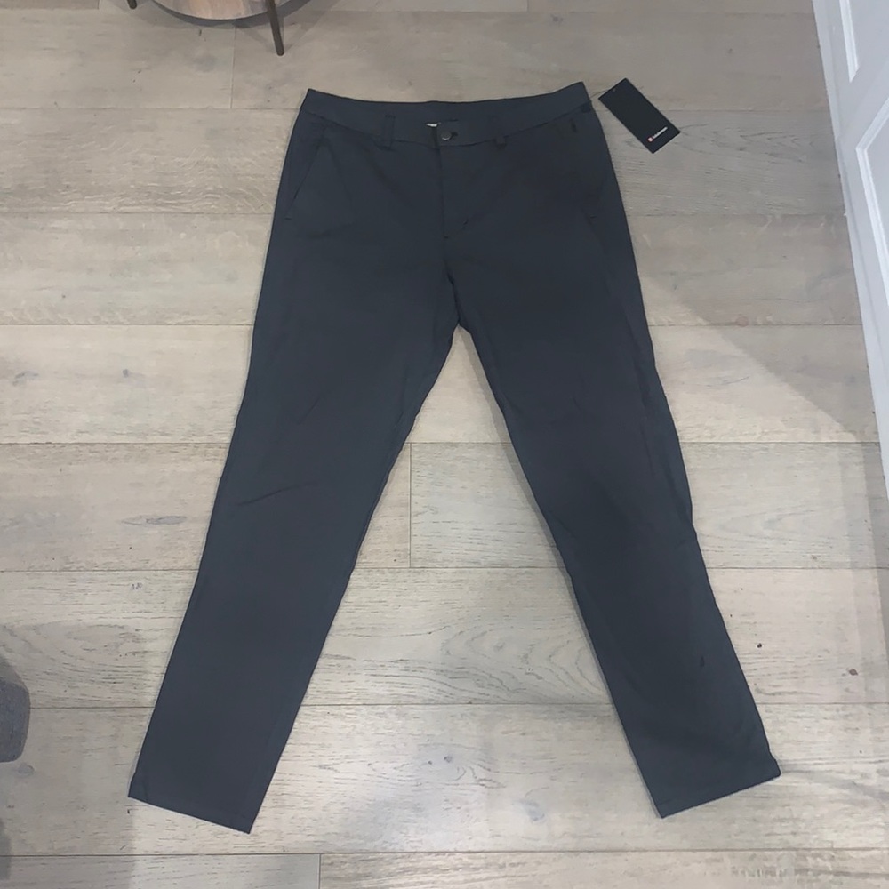 LuluLemon Men’s Commission Pant Slim 34”